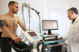 Die Praxis Dr. Güler in Mannheim - Lindenhof bietet Belastungs-EKGs an